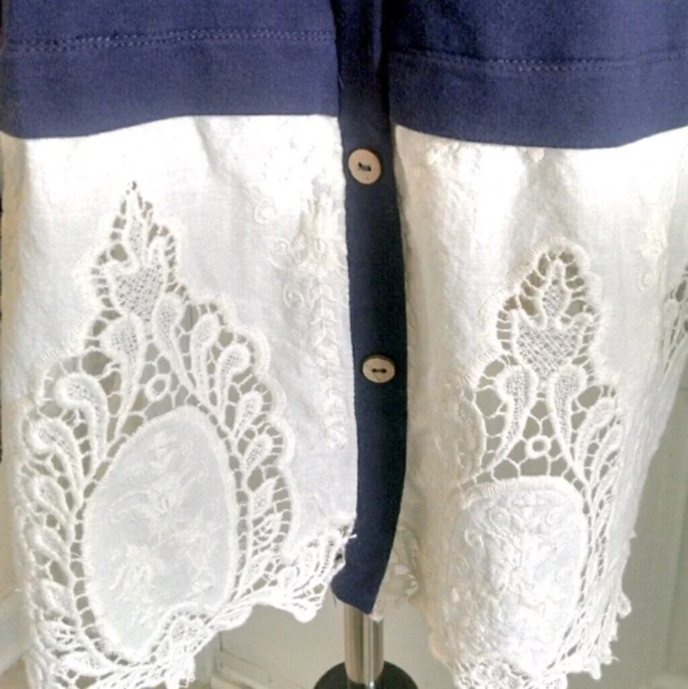 Altar'd State Navy Soft Knit And Lace Oversized Tunic Length Sweater Size L - Picture 6 of 12